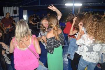 Charlie's & Ruano Band menea a Salinetas (Foto TA)